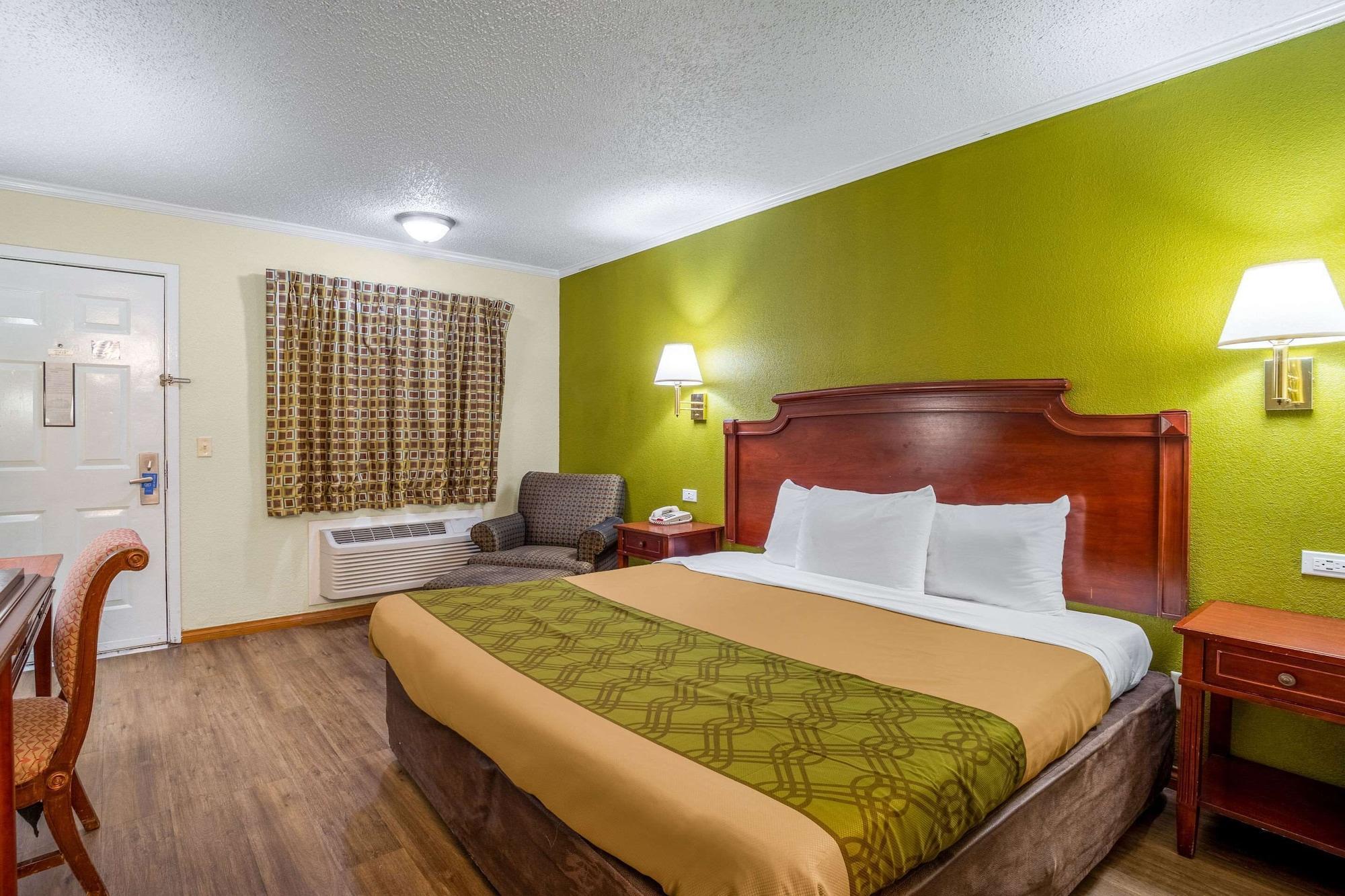Rodeway Inn & Suites Fort Jackson Columbia Eksteriør billede